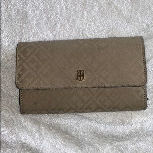 Tommy Hilfiger Wallet